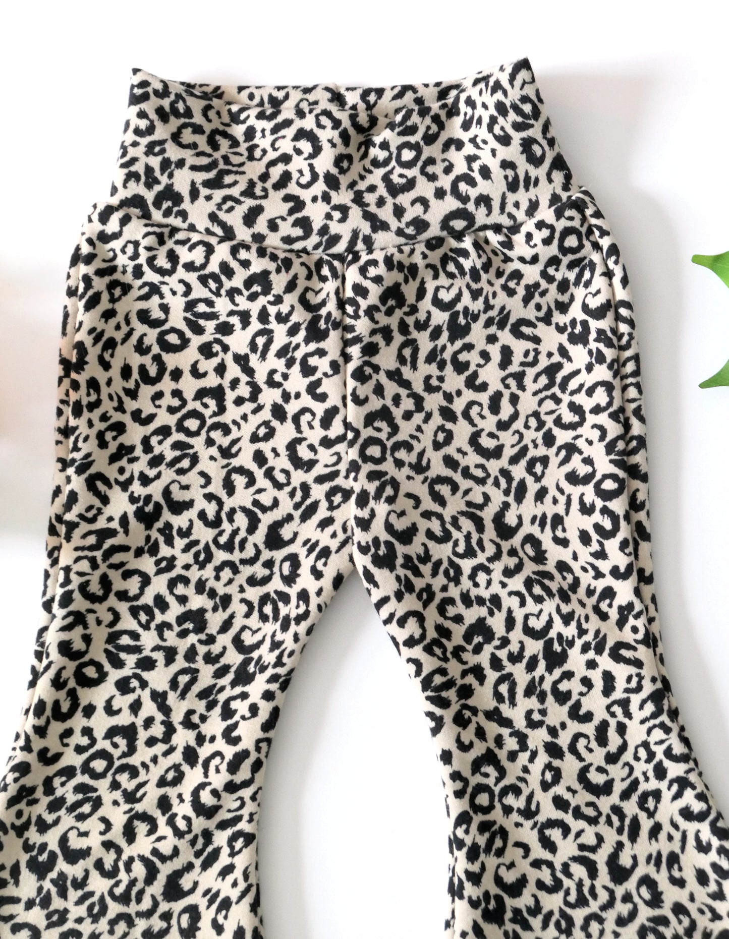 Flare Leggings – Brushed Knit Animal Print