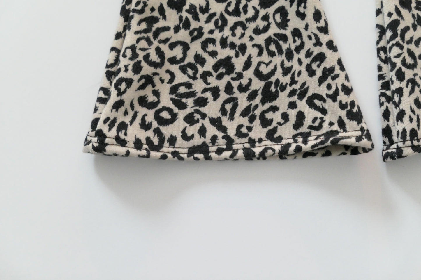 Flare Leggings – Brushed Knit Animal Print